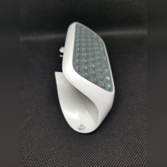 XBox 360 White Chatpad - Picture 3 of 4